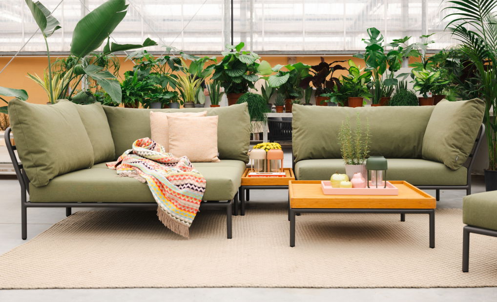 Lounge Level Houe