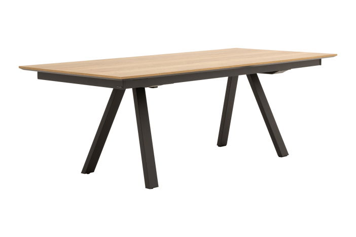 Tisch Kos